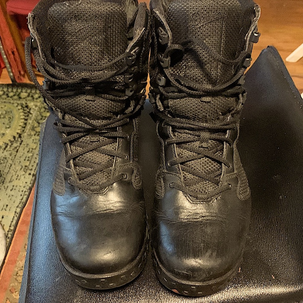 Danner 25733 Scorch Side-Zip 9” Dry